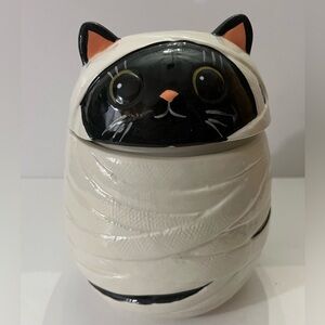 10 Strawberry Street Mummy Cat Ceramic Cookie Jar